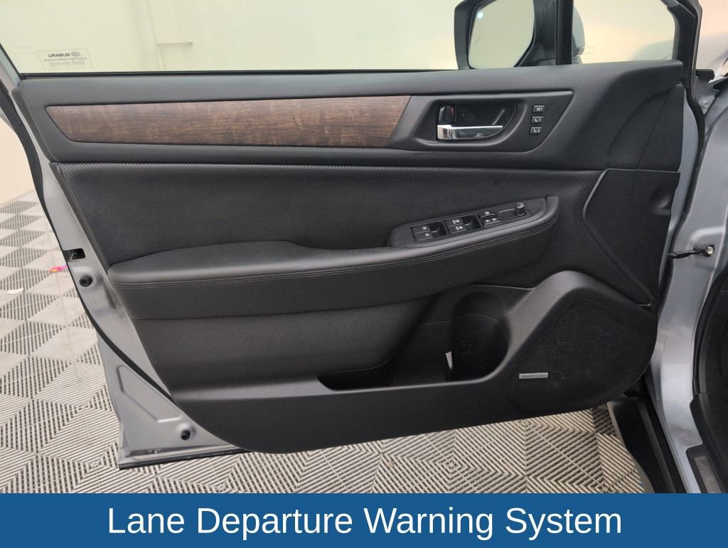 Used 2016 Subaru Outback 2.5i Limited image 33