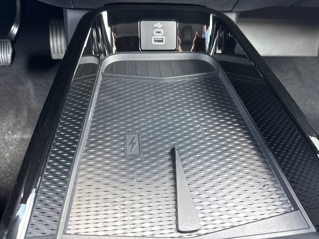 New 2026 Ford Mustang Mach-E Premium w/ Technology Package RWD image 32
