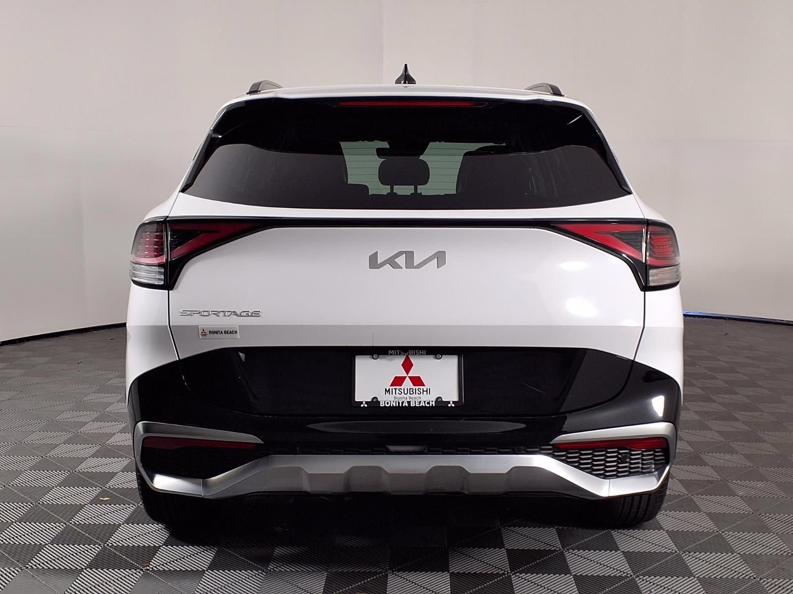 Used 2023 Kia Sportage SX FWD image 6