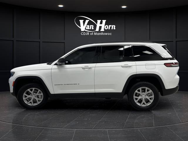 Used 2023 Jeep Grand Cherokee Limited w/ Luxury Tech Group II image 12