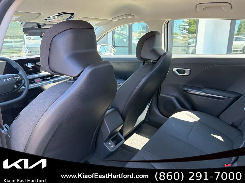 New 2026 Kia K4 FWD image 18