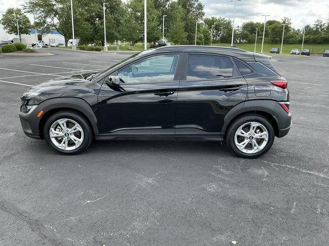Used 2023 Hyundai Kona SEL AWD/4WD image 11