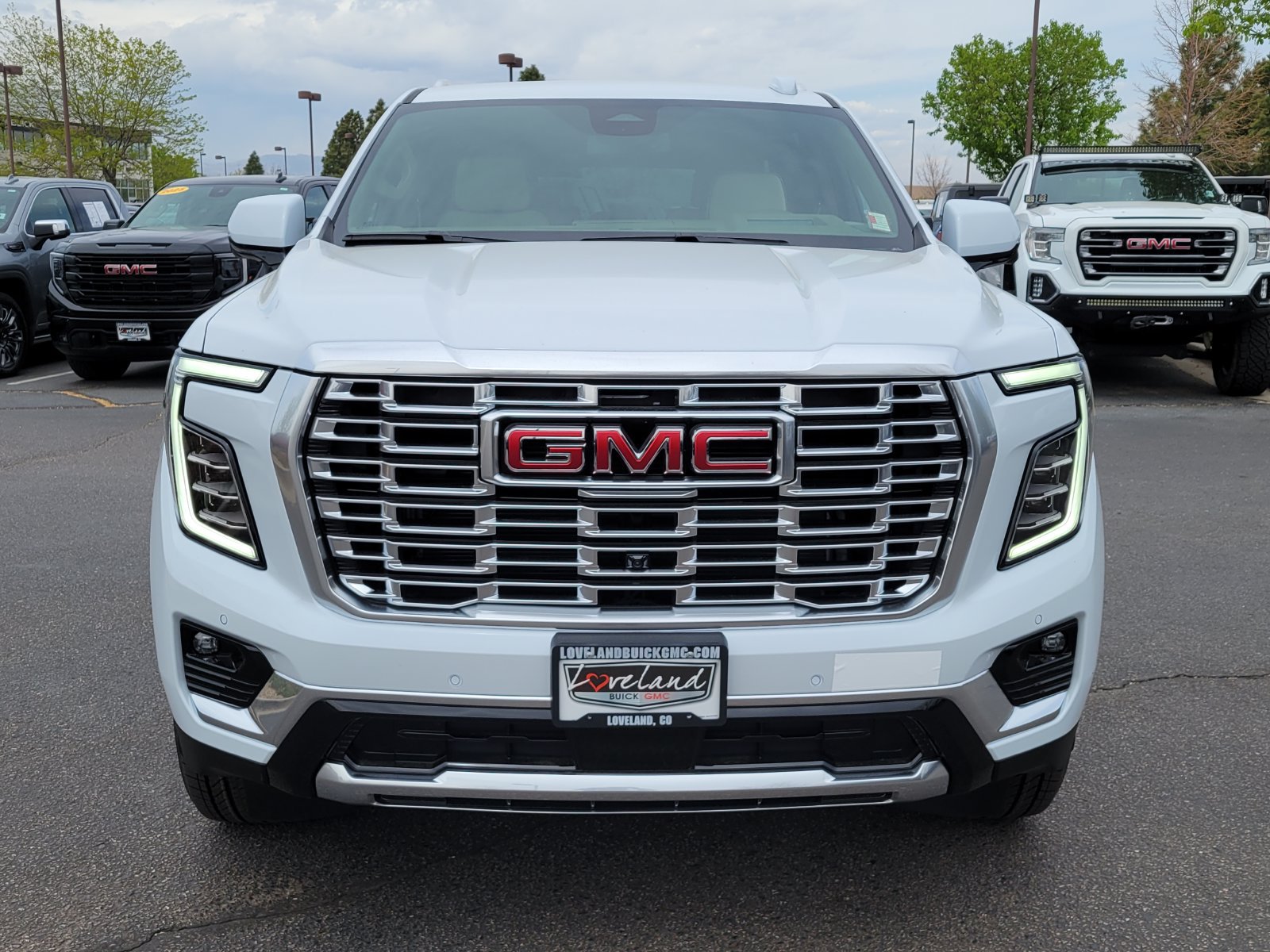 New 2026 GMC Yukon XL Denali AWD/4WD image 5