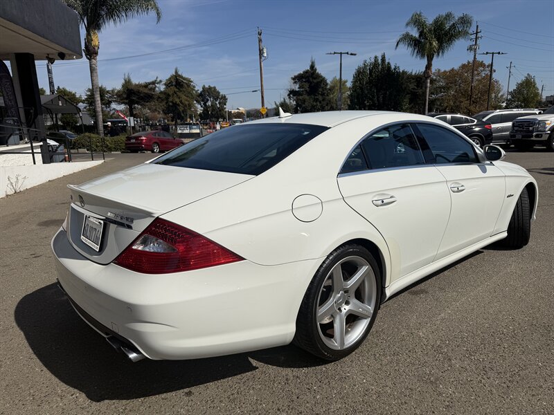 Used 2007 Mercedes-Benz CLS 63 AMG image 10