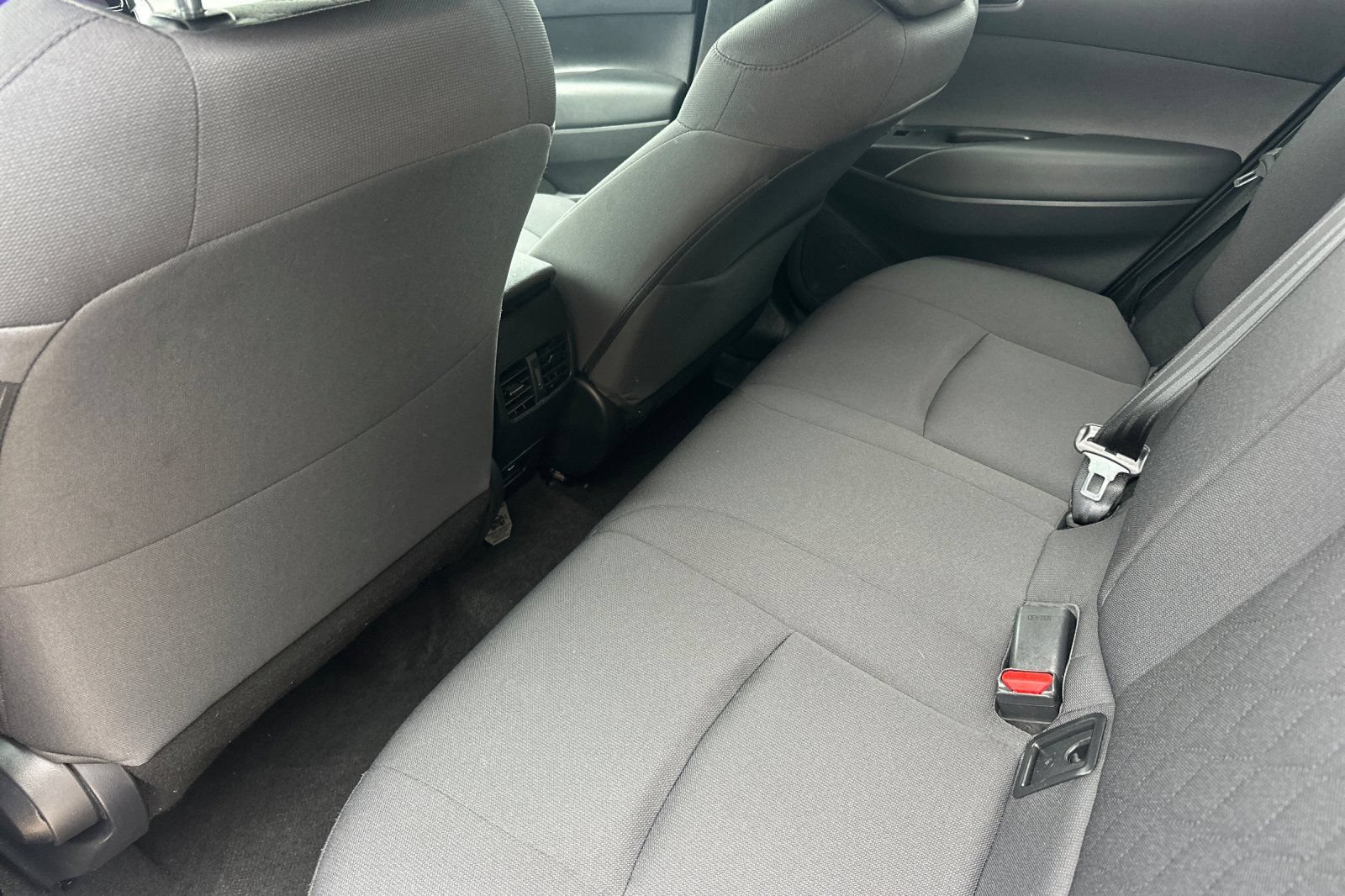 Certified 2025 Toyota Corolla Cross LE FWD image 15