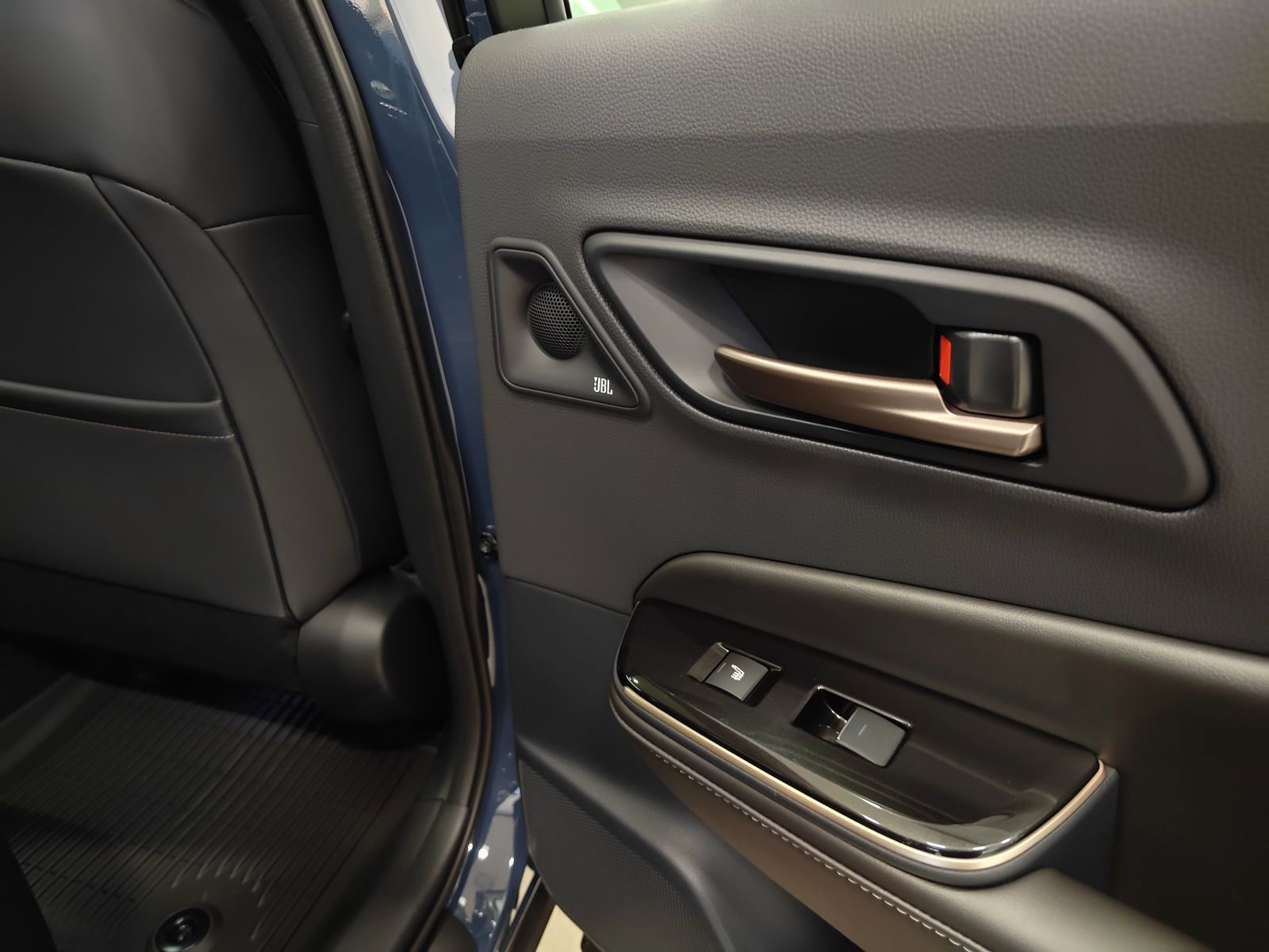 New 2026 Toyota Crown Nightshade image 16