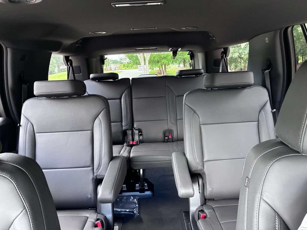 New 2026 Chevrolet Tahoe LT w/ Comfort Package RWD image 35