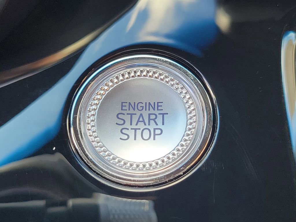 Used 2025 Genesis G70 3.3T Advanced w/ Sport Prestige Package image 35