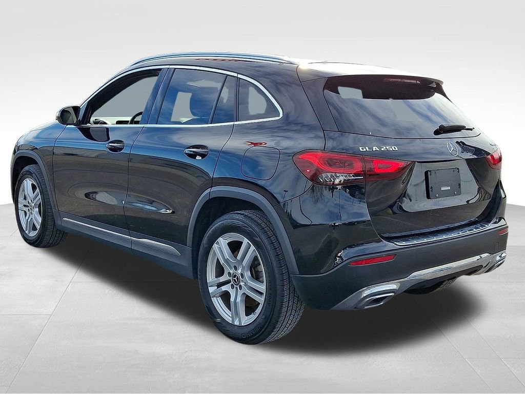 Used 2023 Mercedes-Benz GLA 250 4MATIC image 4