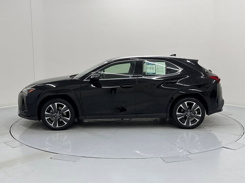 Used 2023 Lexus UX 250h AWD w/ Premium Package image 3