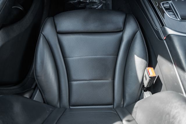 Used 2020 Mercedes-Benz GLC 300 GLC 300 image 32