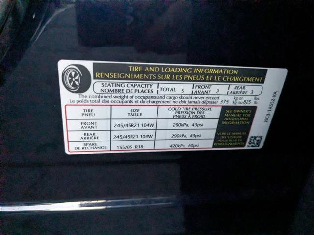 Used 2024 Jaguar E-PACE R-Dynamic SE image 15