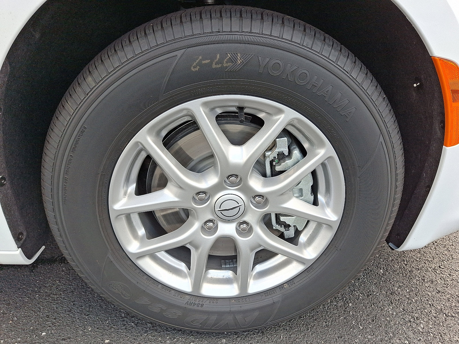 New 2026 Chrysler Voyager LX image 5