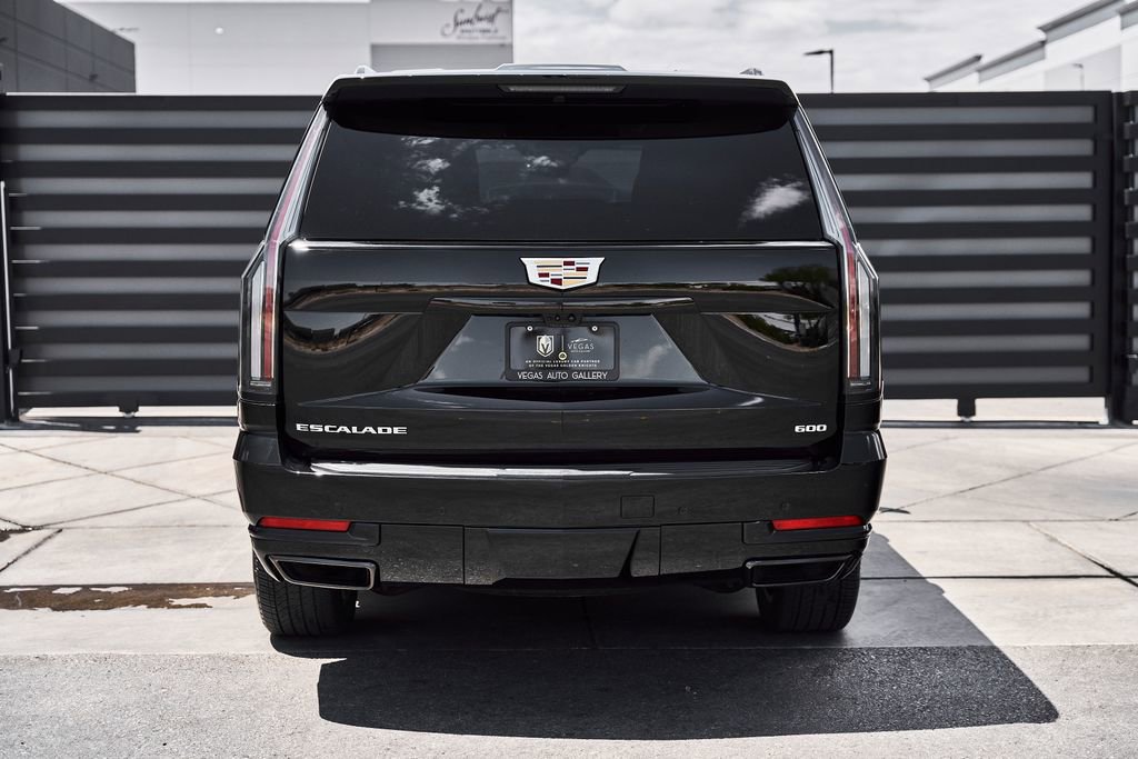 Used 2025 Cadillac Escalade ESV Sport AWD/4WD image 15