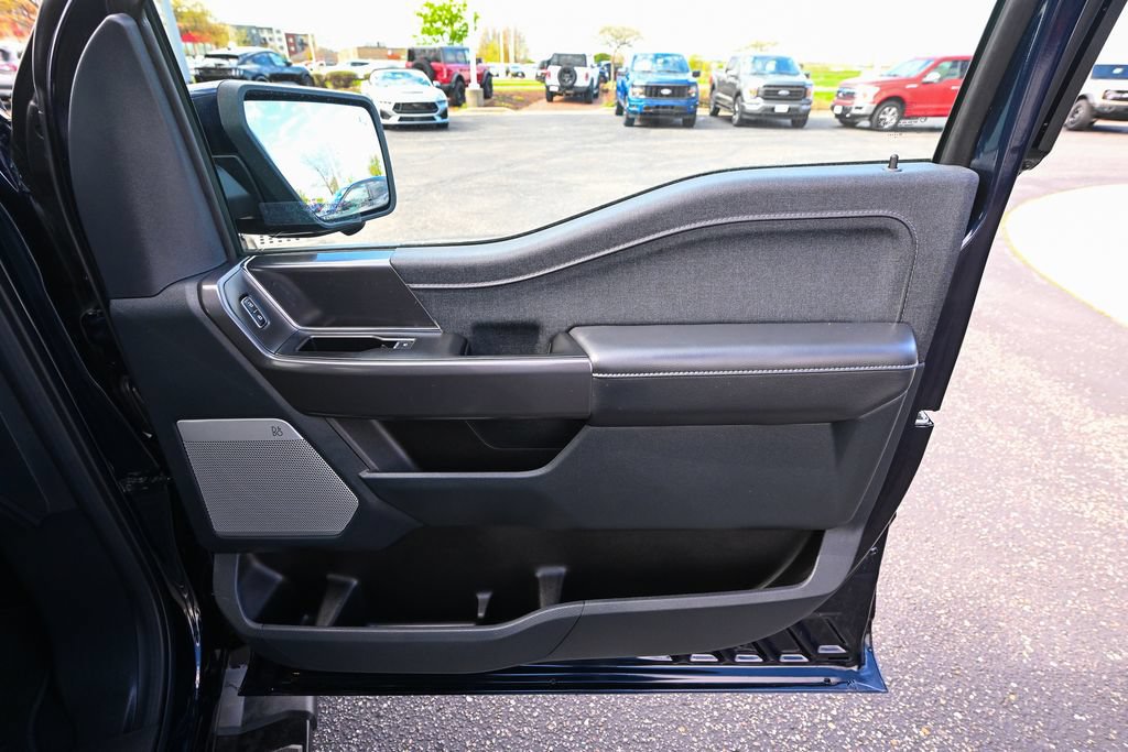 Used 2025 Ford F150 Lariat AWD/4WD image 25