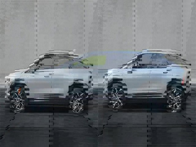 New 2025 Cadillac Optiq Sport 1 image 5