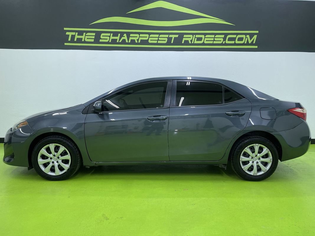 Used 2017 Toyota Corolla LE image 6