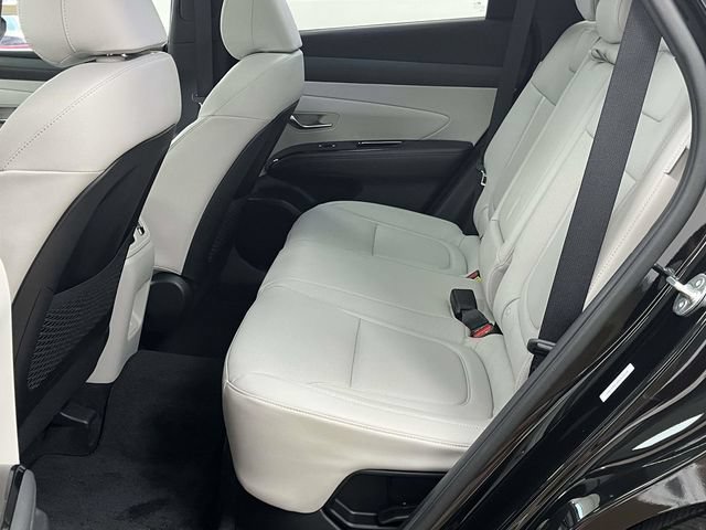 Certified 2025 Hyundai Tucson Limited AWD/4WD image 19