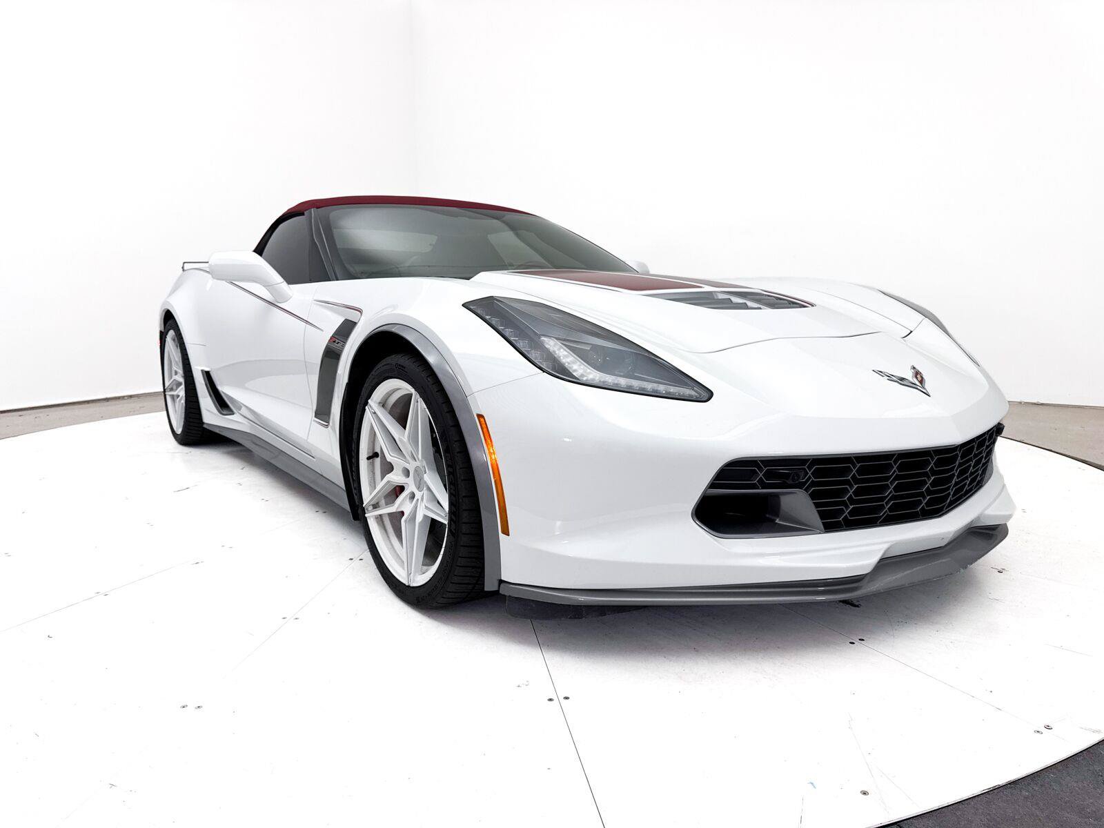 Used 2017 Chevrolet Corvette Z06 RWD image 13