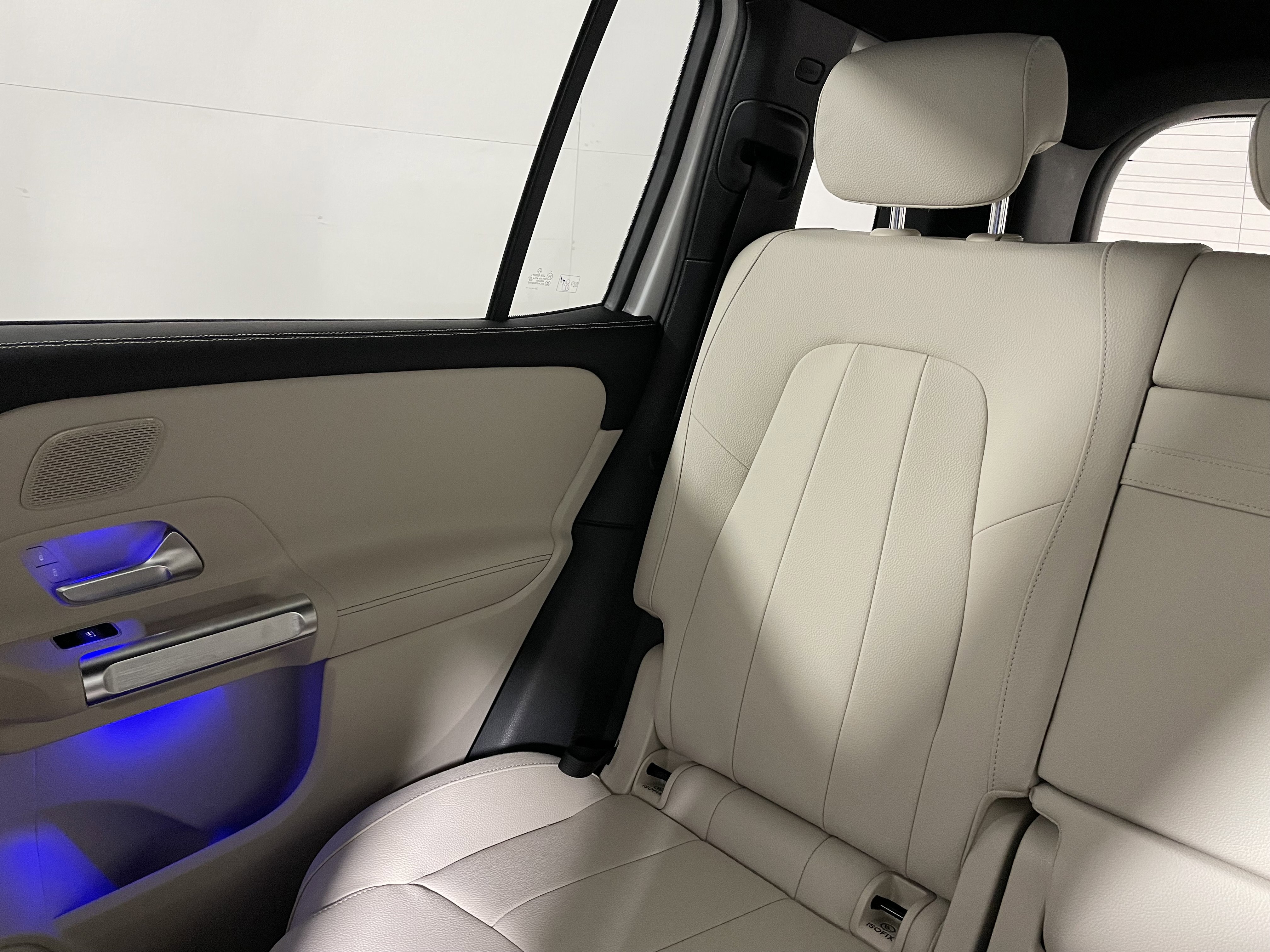 New 2026 Mercedes-Benz GLB 250 4MATIC image 13