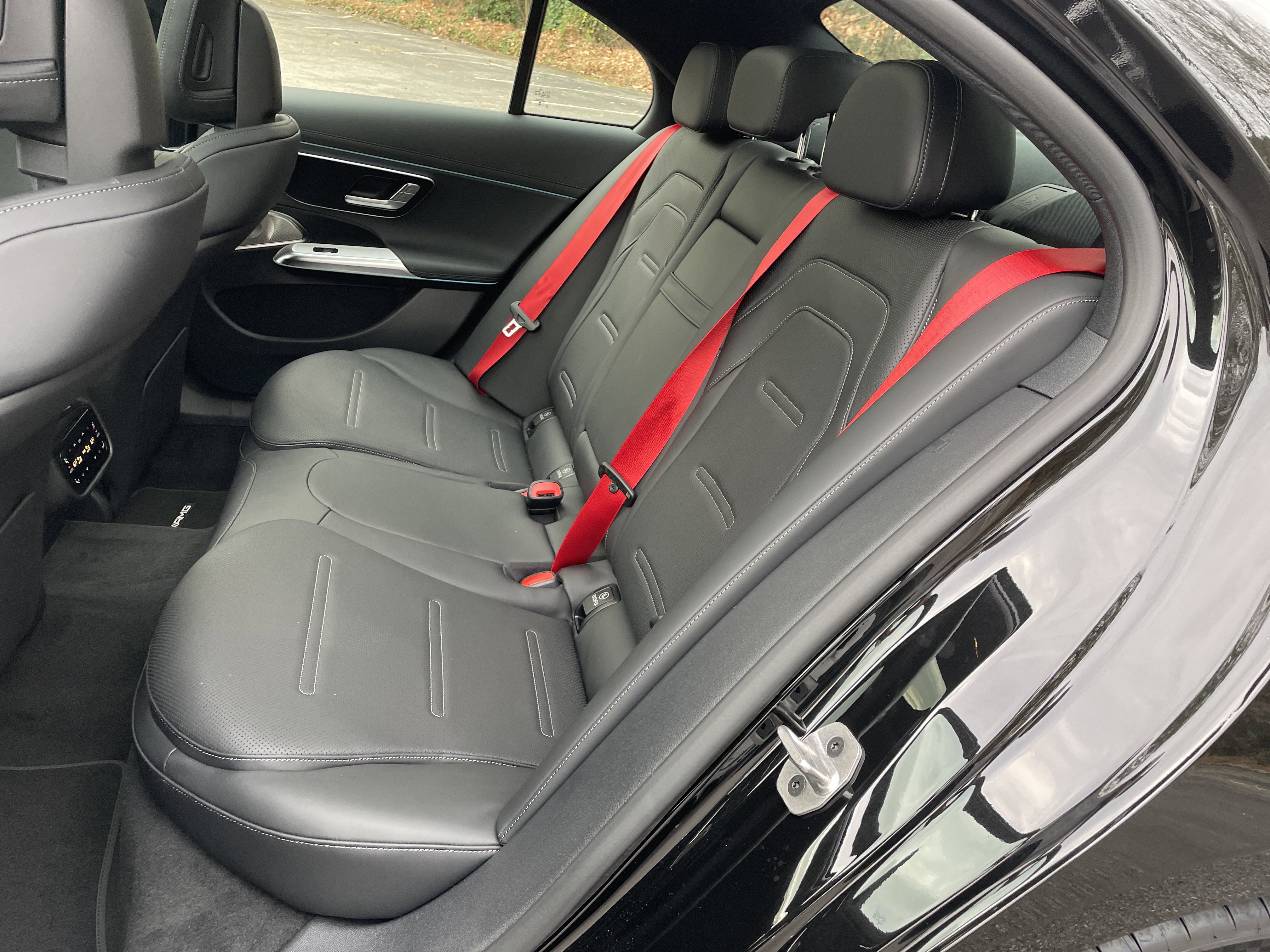 New 2026 Mercedes-Benz E 53 AMG e 4MATIC Sedan image 37