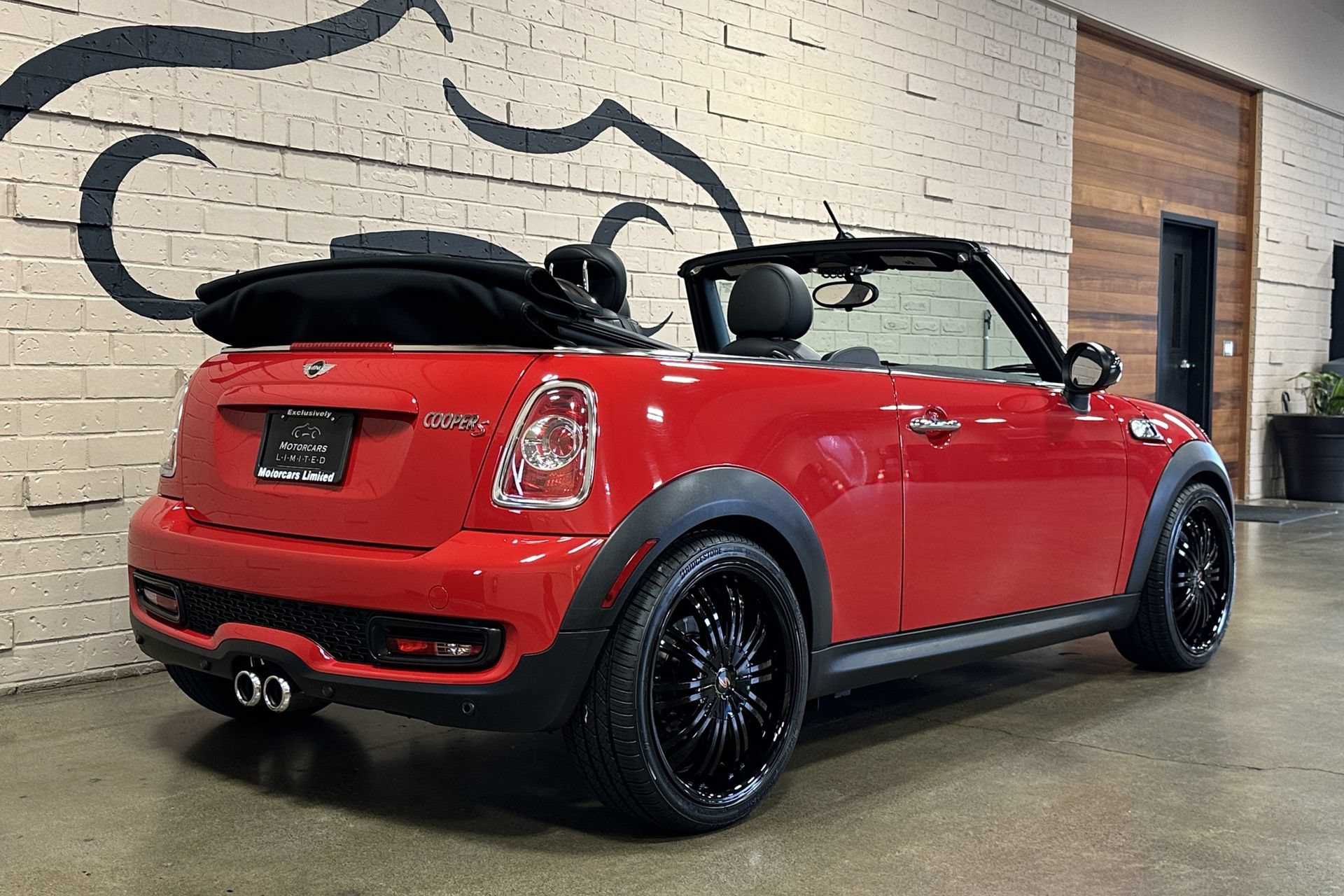 Used 2014 MINI Cooper S FWD image 6