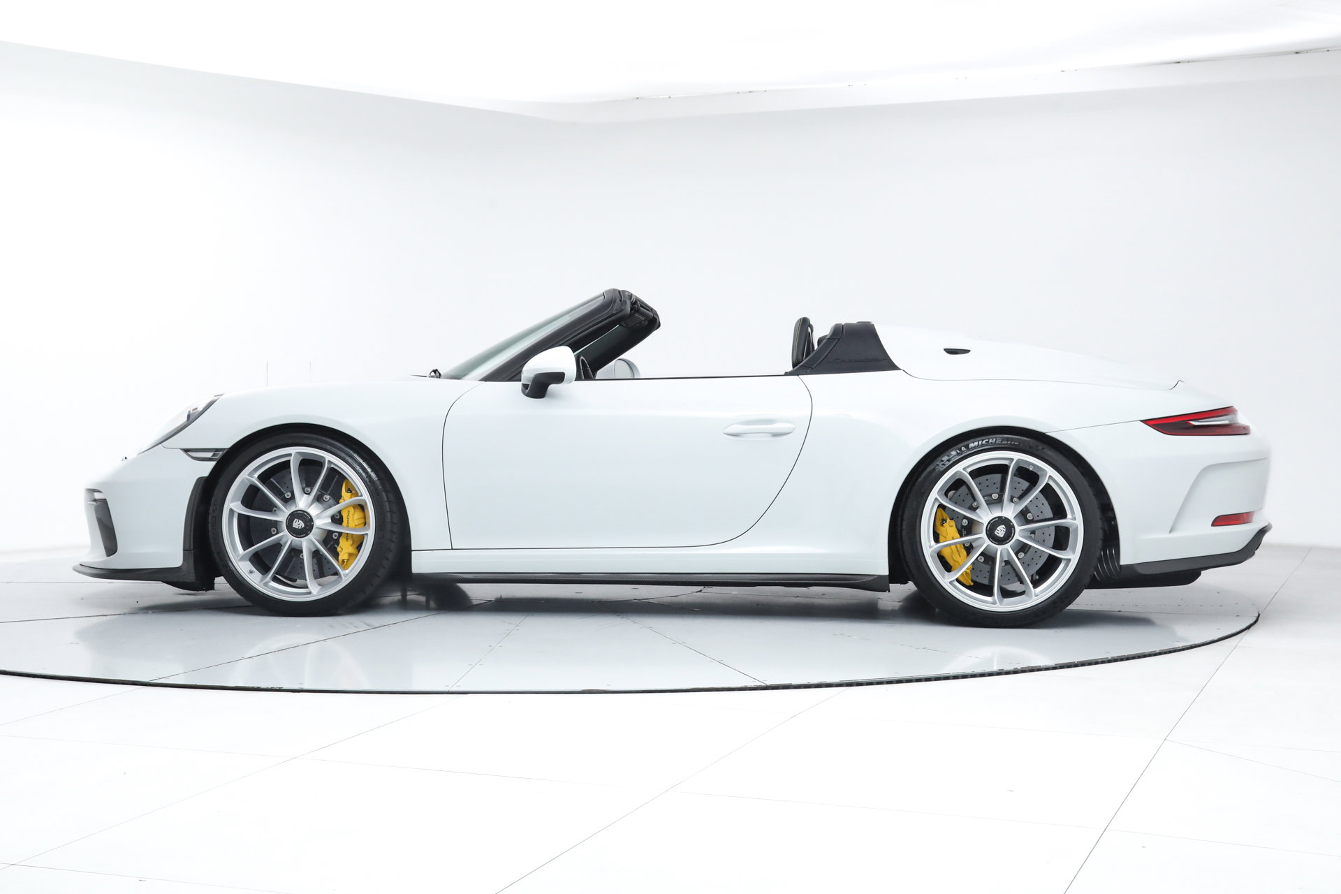 Used 2019 Porsche 911 Speedster image 4