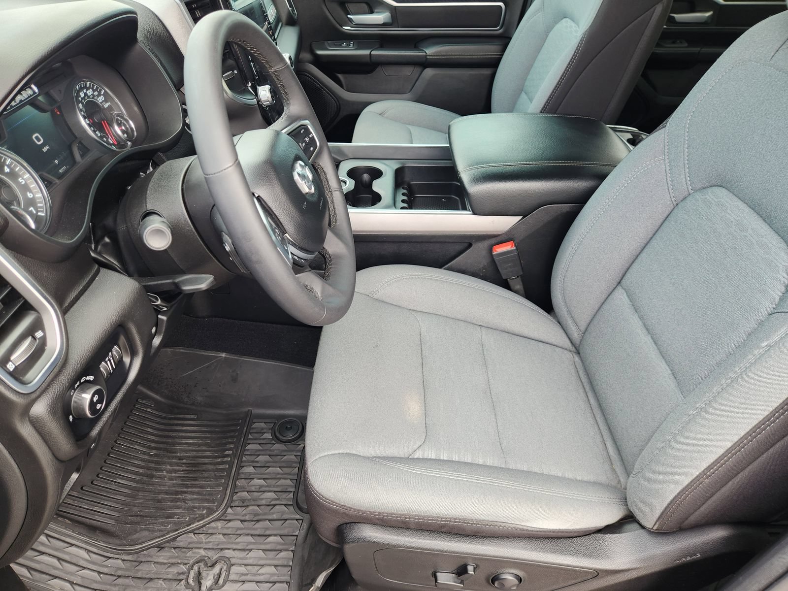 Used 2025 RAM 1500 Lone Star AWD/4WD image 16