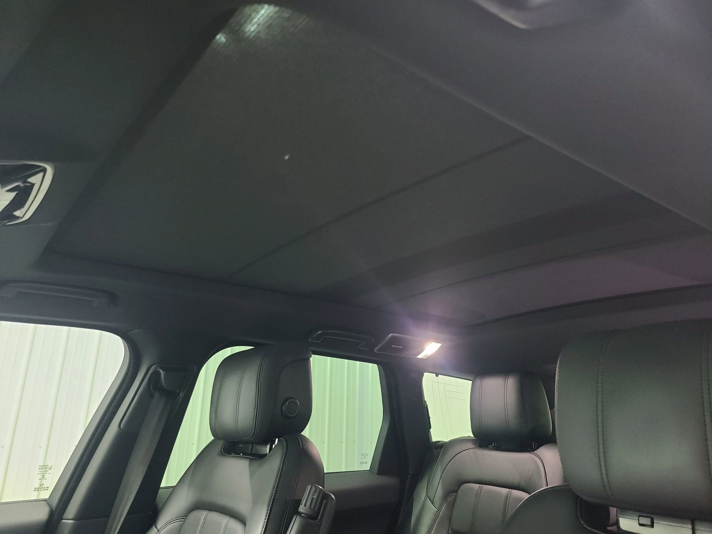 Used 2018 Land Rover Range Rover Sport HSE image 20