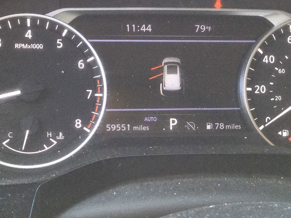 Used 2022 Nissan Pathfinder SL w/ SL Premium Package image 35