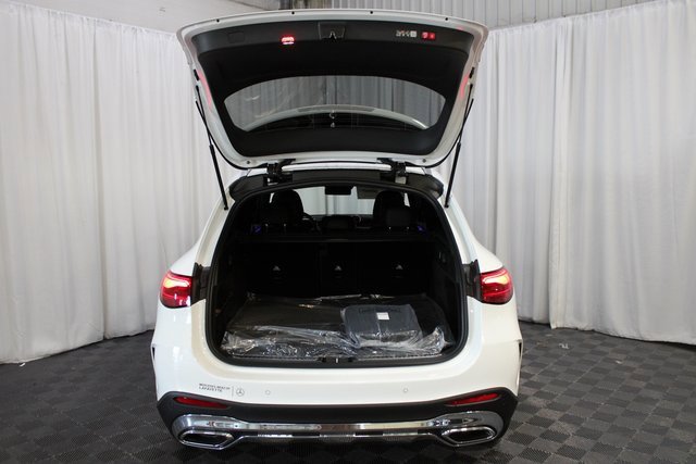 New 2025 Mercedes-Benz GLC 350e 4MATIC image 7