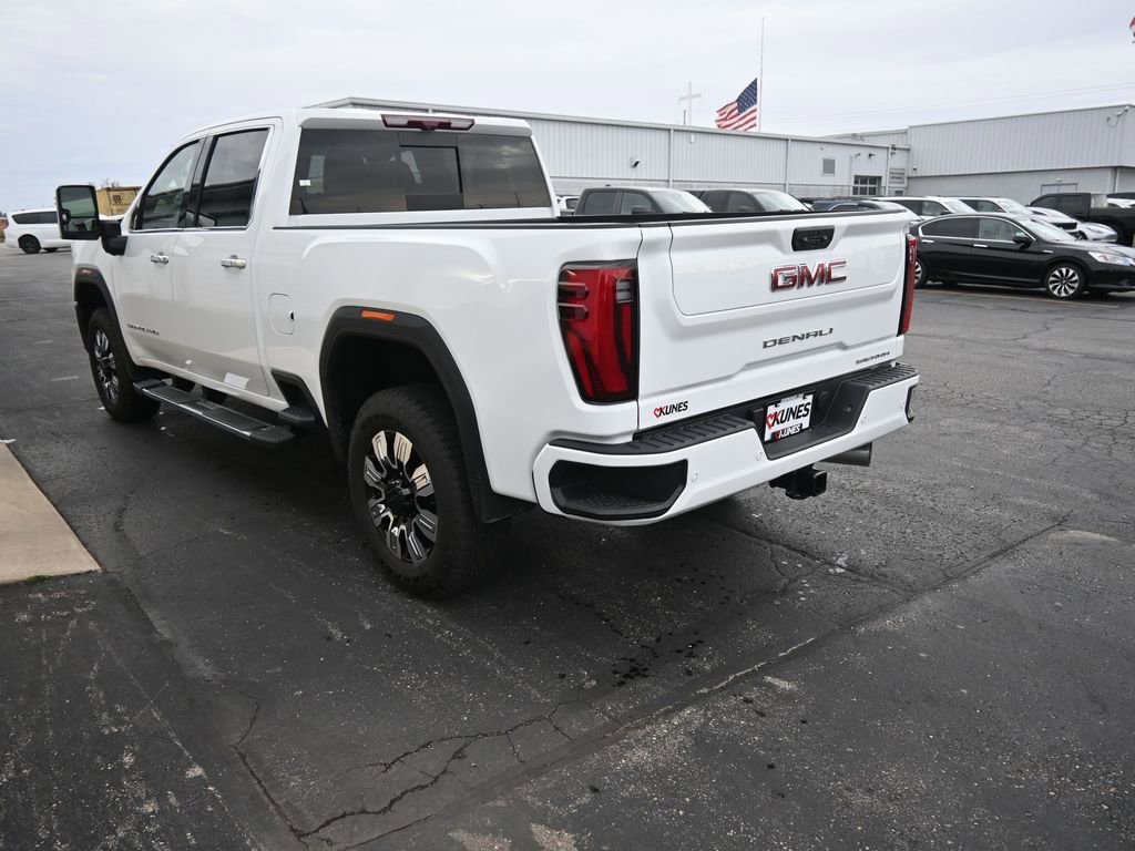Used 2025 GMC Sierra 2500 Denali w/ Denali Reserve Package image 11