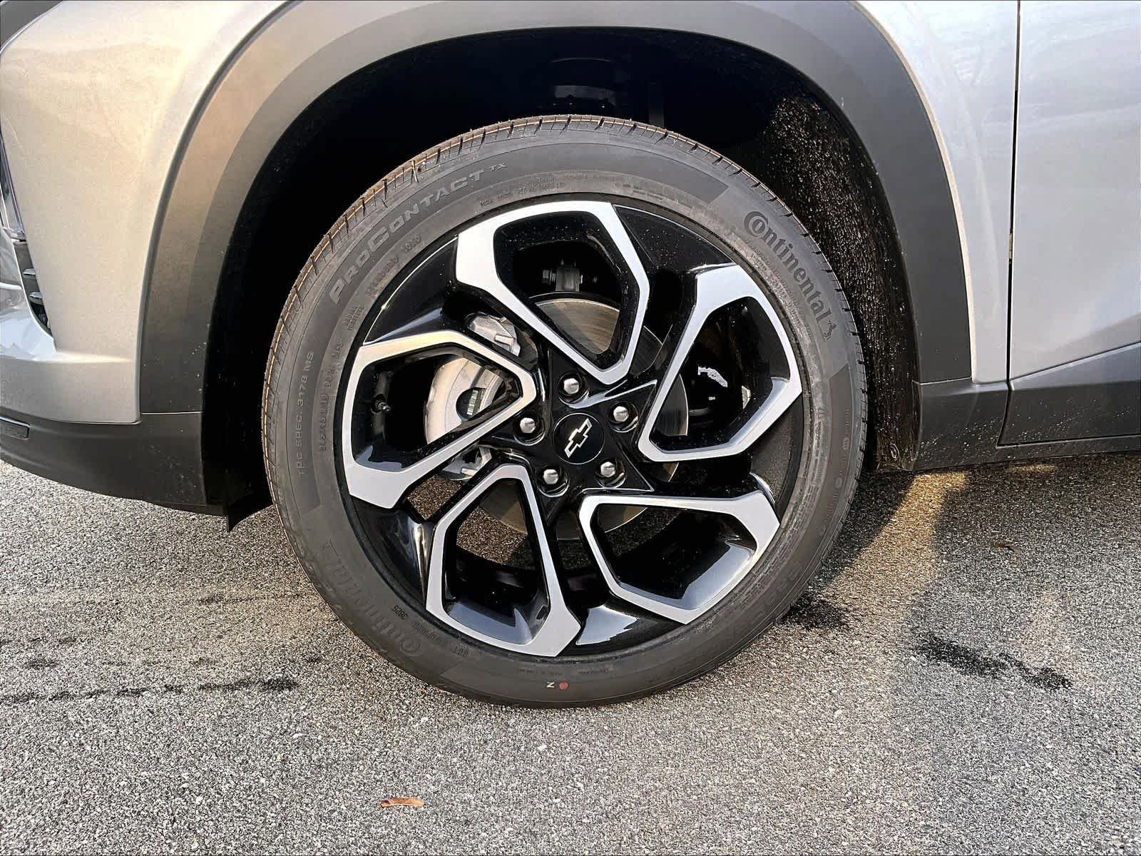 New 2026 Chevrolet Trax RS w/ Driver Confidence Package FWD image 8