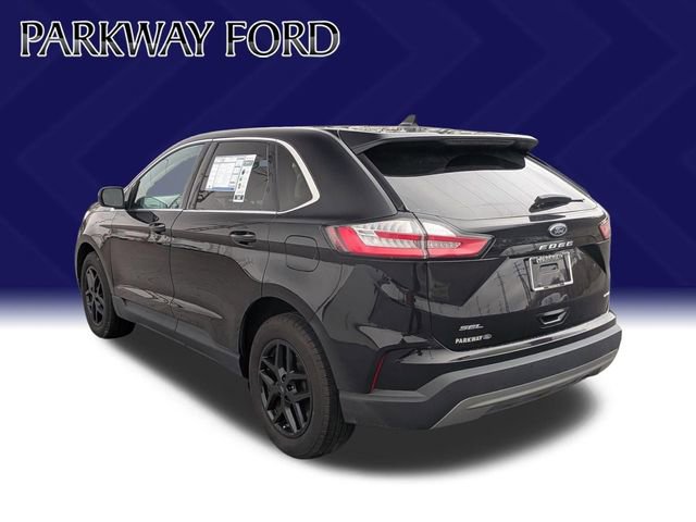 Used 2024 Ford Edge SEL image 7