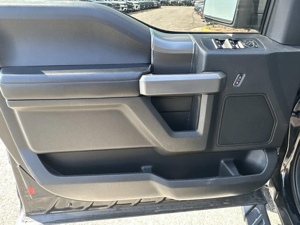 Used 2015 Ford F150 XLT w/ Equipment Group 301A Mid AWD/4WD image 15