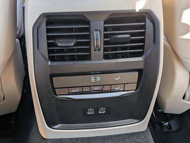 Used 2022 BMW 330i xDrive Sedan w/ Driving Assistance Package image 22