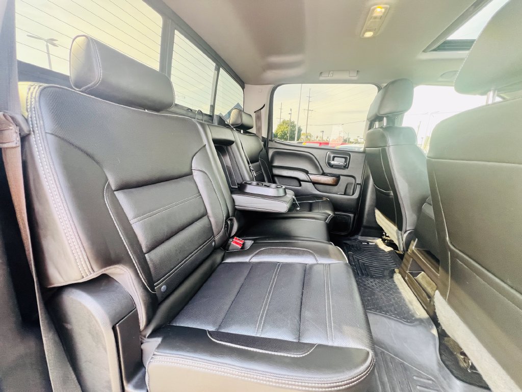 Used 2018 GMC Sierra 3500 Denali w/ Duramax Plus Package AWD/4WD image 41