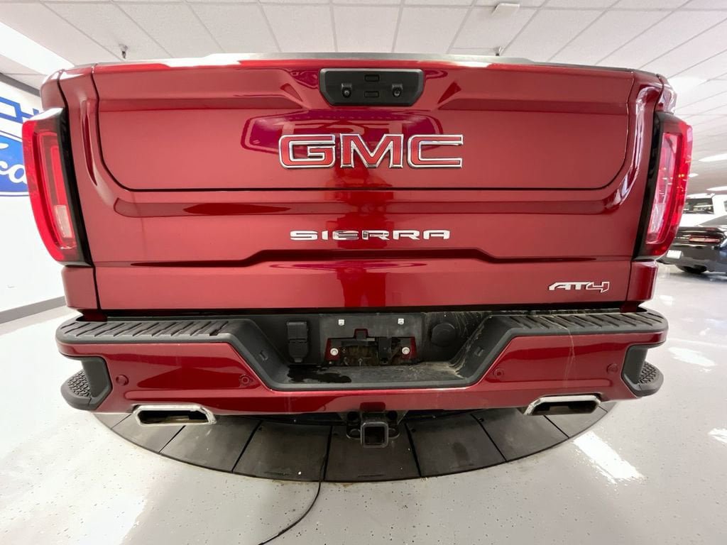 Used 2022 GMC Sierra 1500 AT4 w/ AT4 Premium Package AWD/4WD image 7