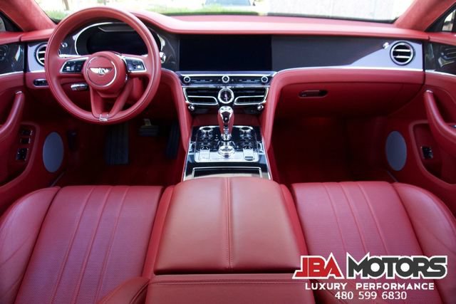 Used 2023 Bentley Flying Spur Plug-In Hybrid AWD/4WD image 10