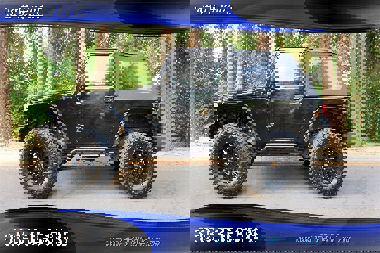 Used 2007 Jeep Wrangler Sahara w/ Dual Top Group