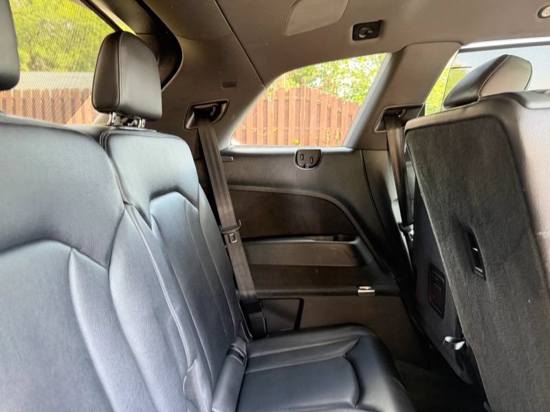 Used 2019 Audi Q7 3.0T Prestige AWD/4WD image 33