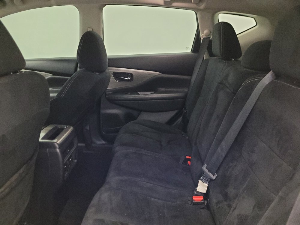 Used 2018 Nissan Murano S FWD image 18