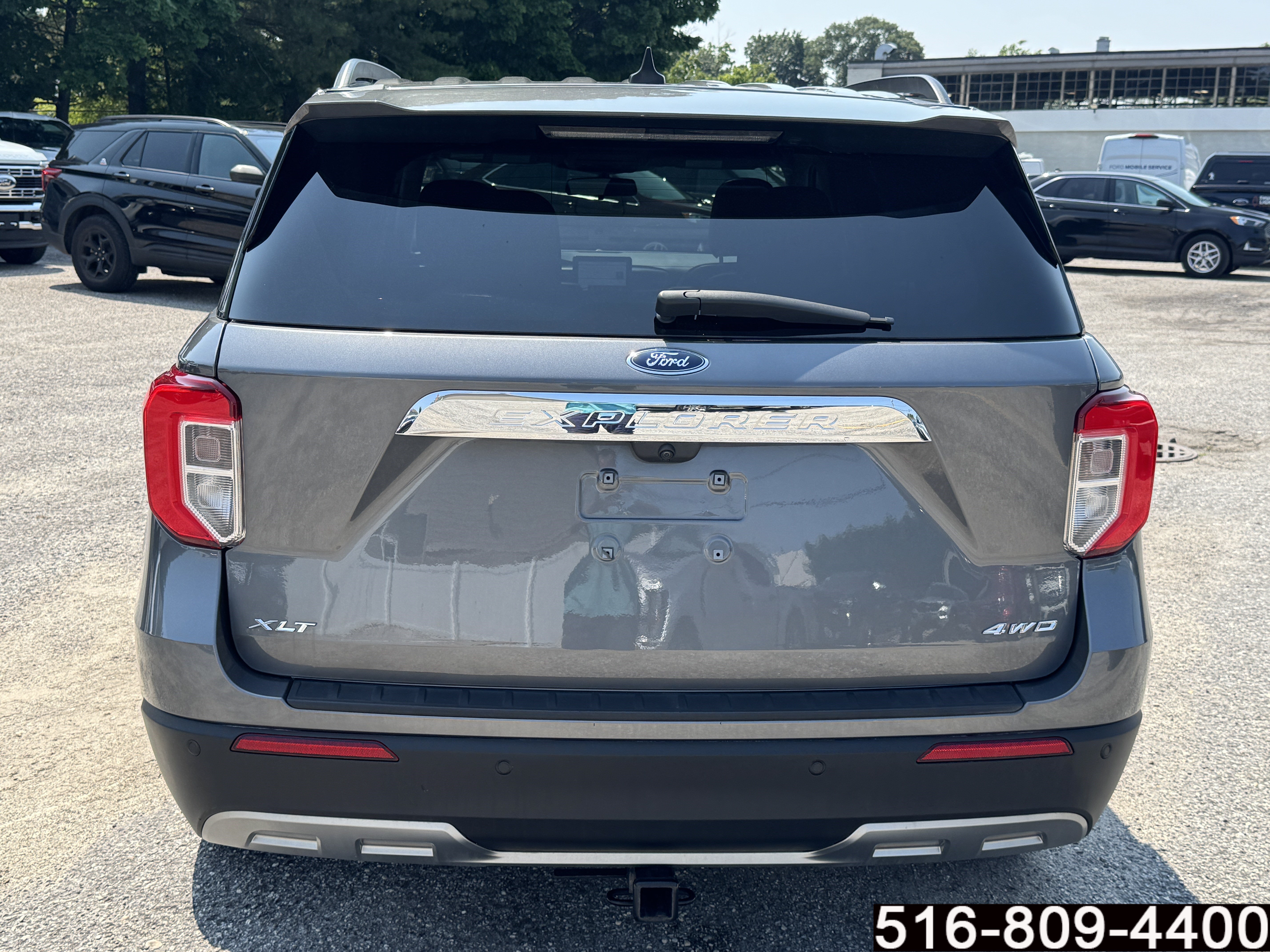 Used 2023 Ford Explorer XLT w/ Equipment Group 202A AWD/4WD image 6