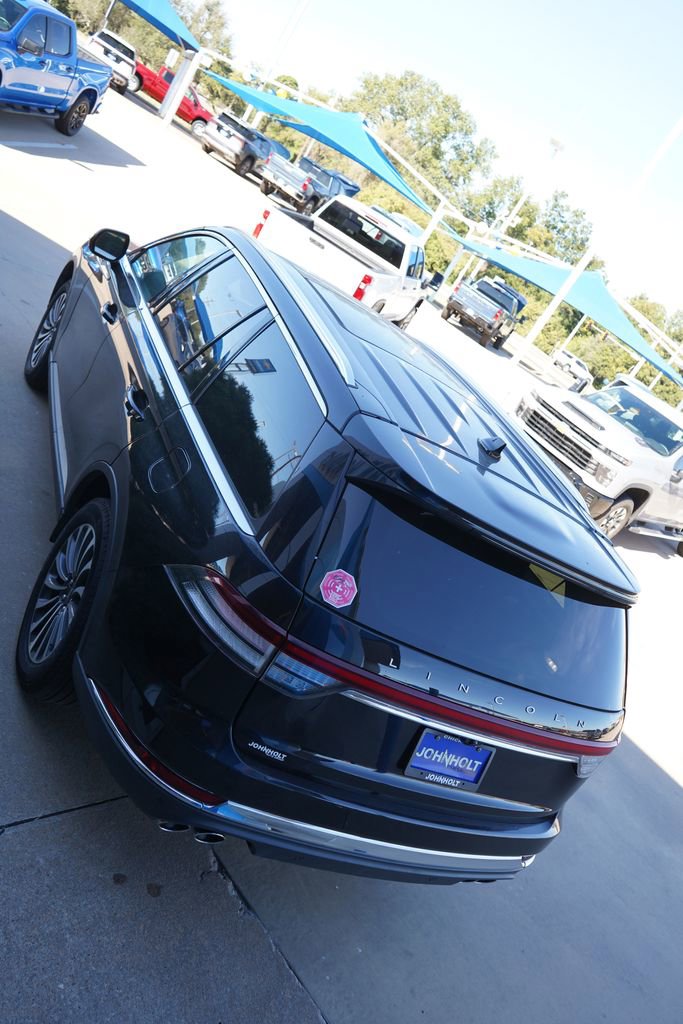Used 2024 Lincoln Aviator Reserve image 11