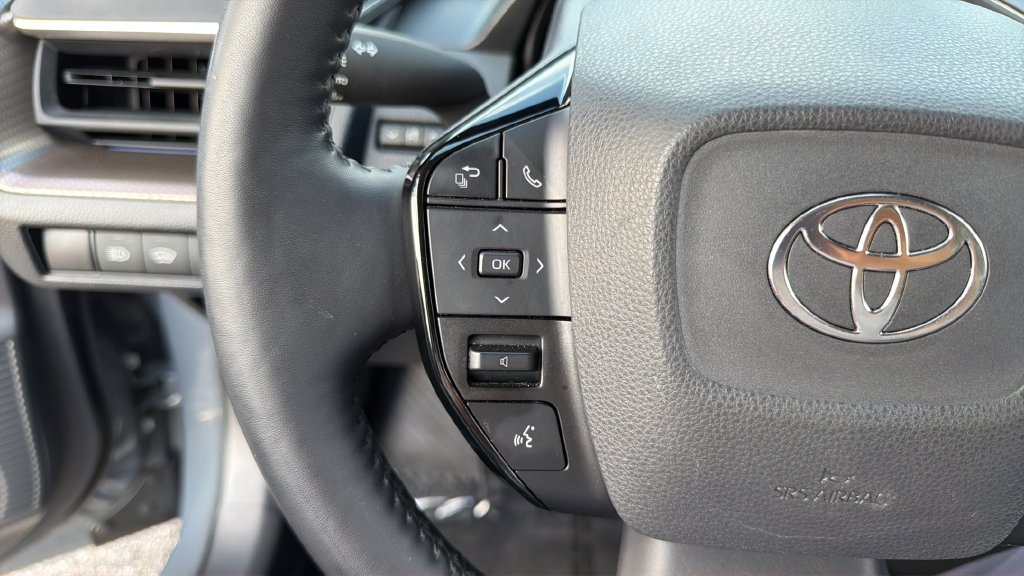 Used 2023 Toyota Prius XLE FWD image 23