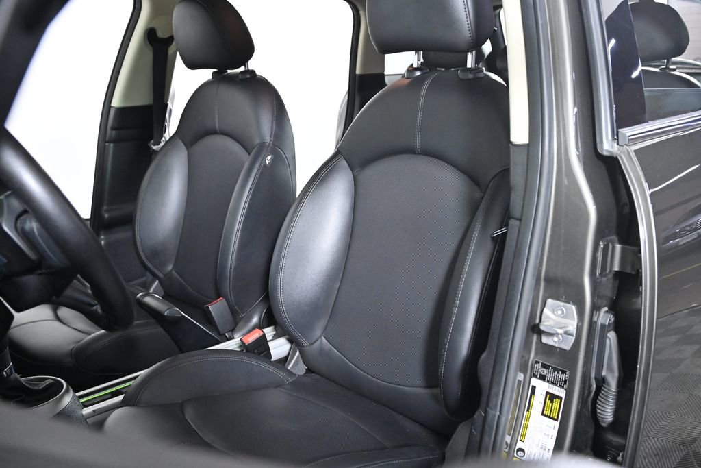 Used 2012 MINI Cooper Countryman S image 21