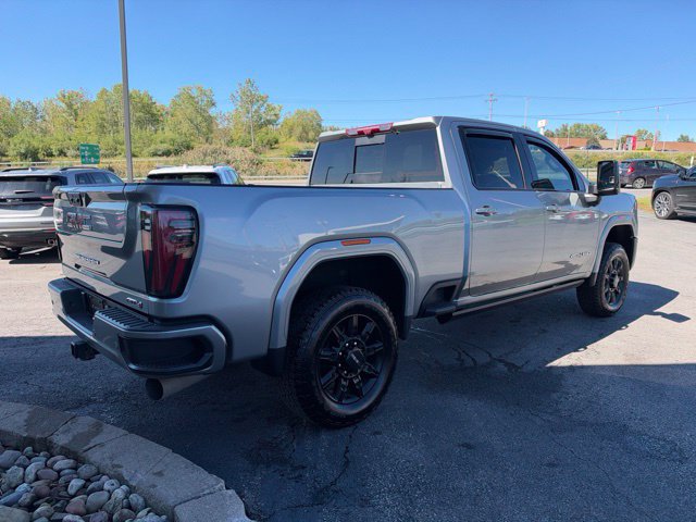 Used 2025 GMC Sierra 3500 AT4 w/ AT4 Premium Plus Package AWD/4WD image 5