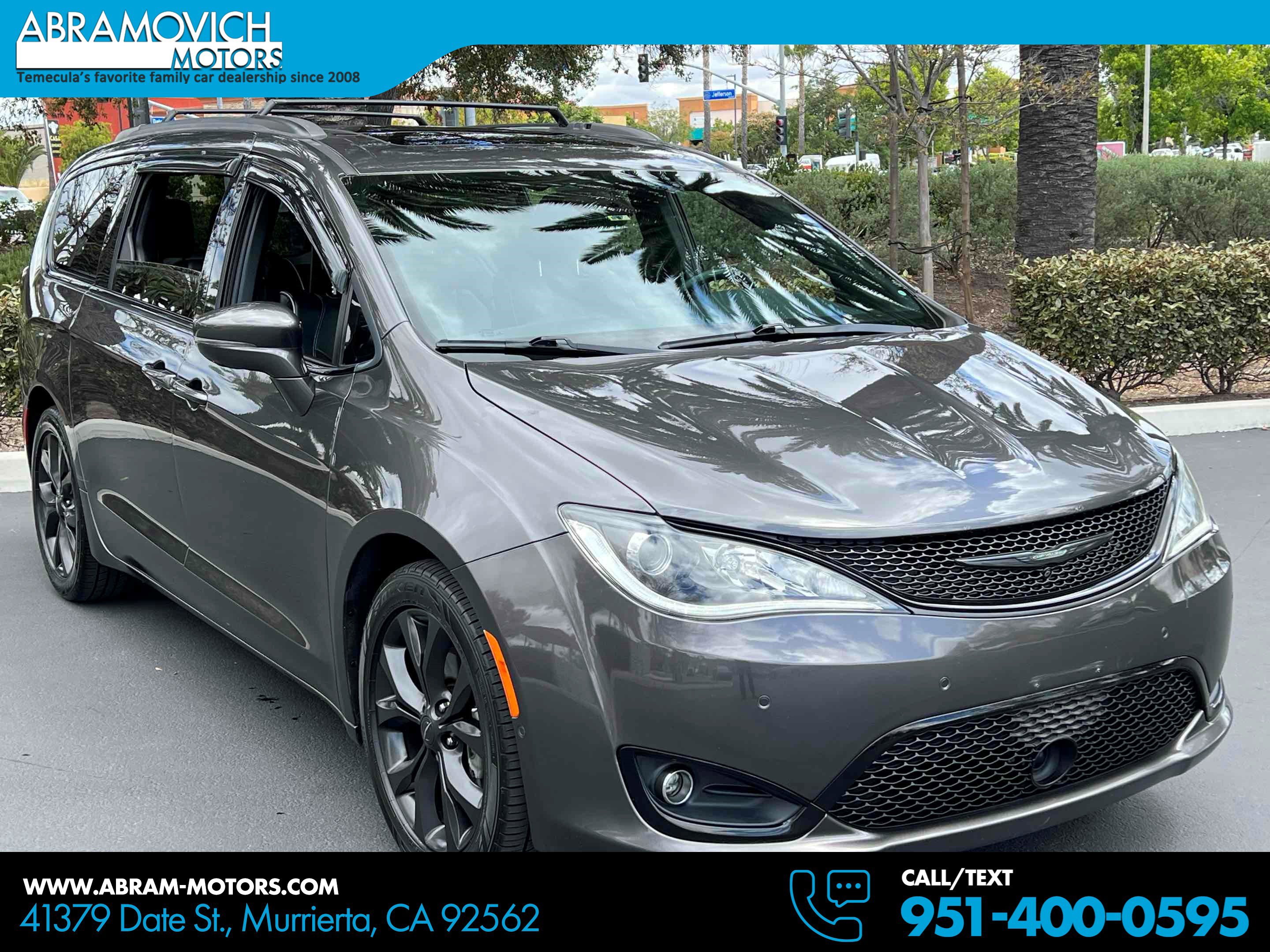 Used 2019 Chrysler Pacifica Limited w/ Advanced Safetytec Group FWD image 1