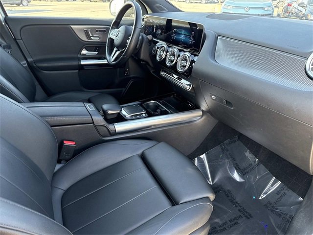 Used 2021 Mercedes-Benz GLA 250 4MATIC image 16