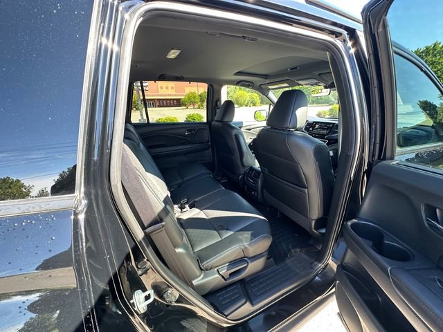 Used 2021 Honda Passport Touring image 17